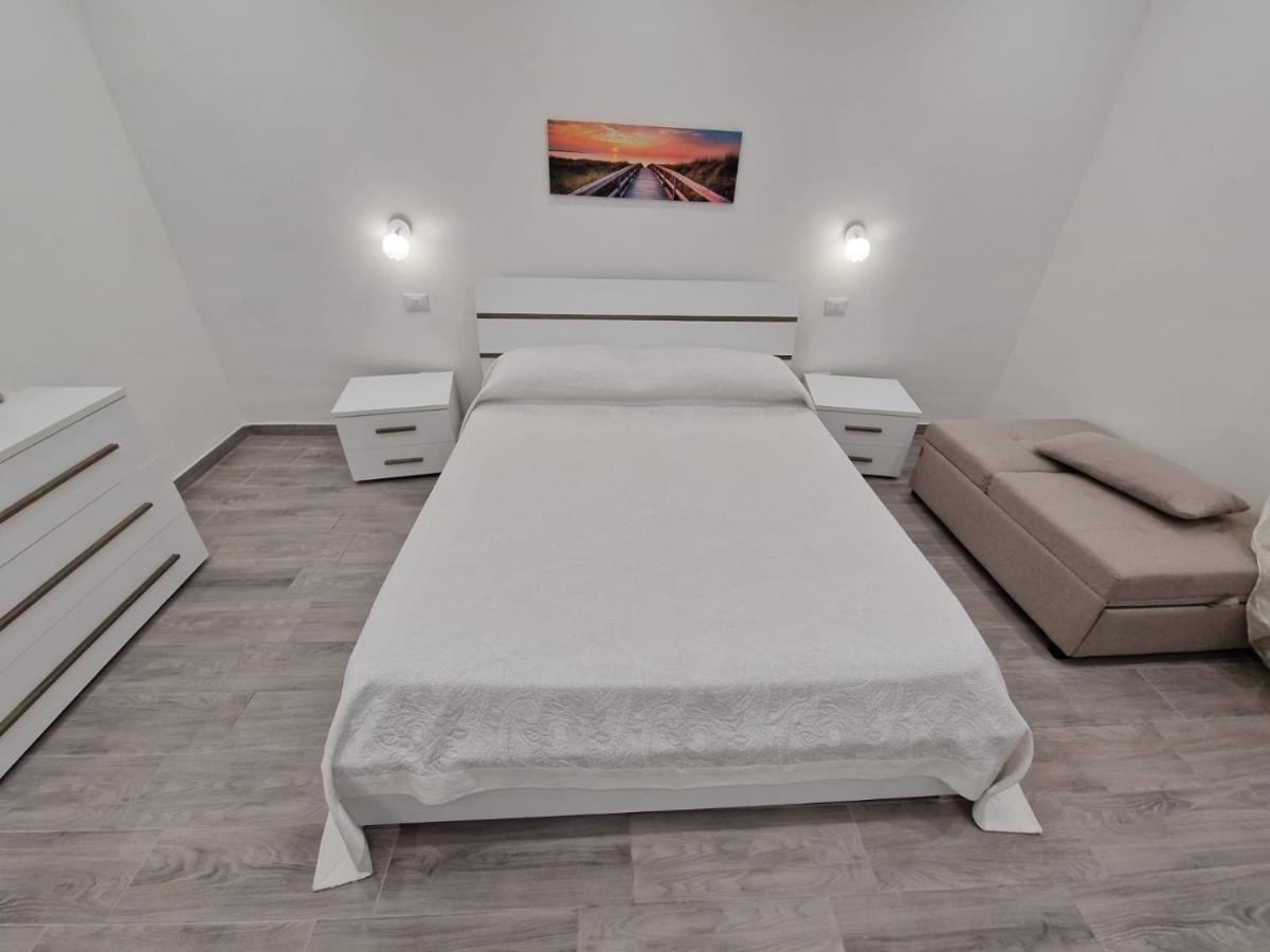 La Casa Di Teresa Hotel Taranto Kültér fotó